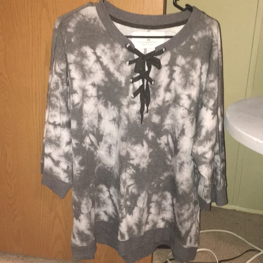 the sweatshirt project top